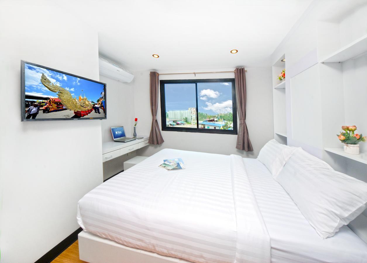 C Tower Hotel Сураттхани Номер фото